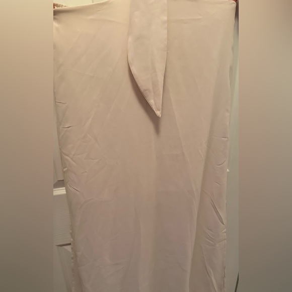 Maxi Cut Out - Picture 6 of 6